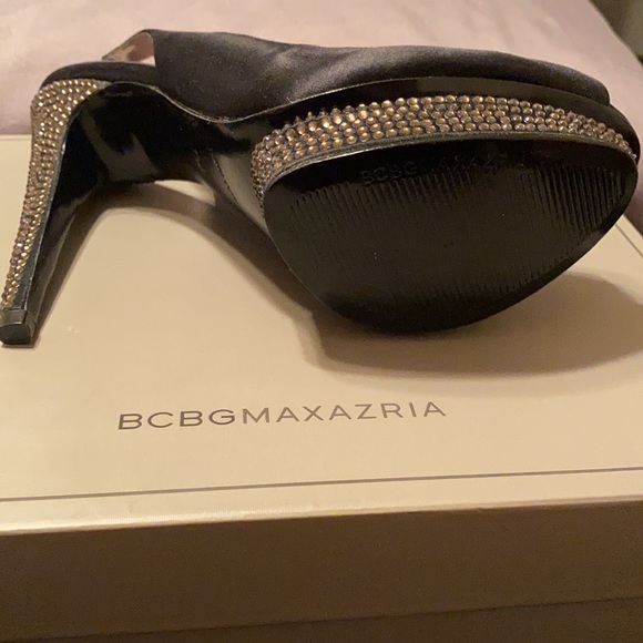 Black satin heels with platform! Never been worn😊 - Picture 2 of 7